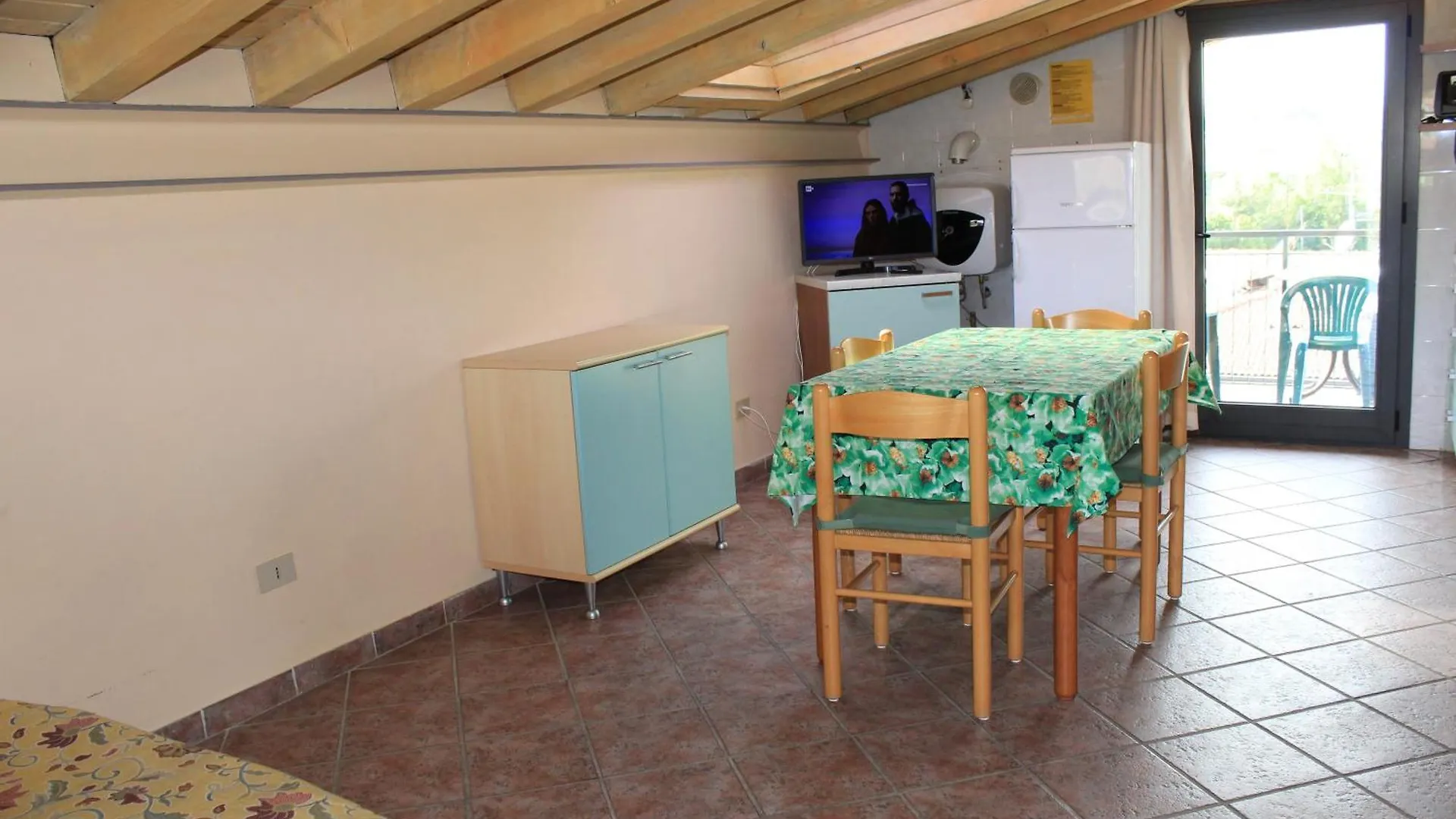 La Grolla Apartments Manerba del Garda İtalya