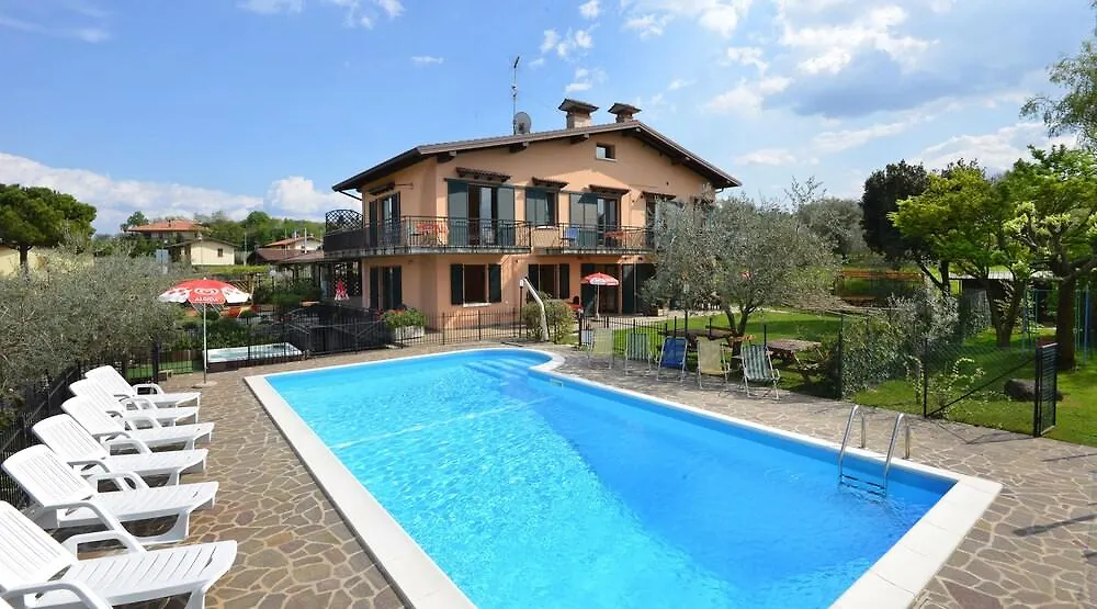 La Grolla Apartments Manerba del Garda