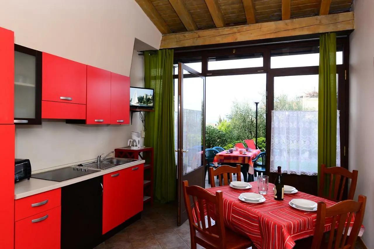 La Grolla Apartments Manerba del Garda İtalya